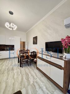 2-ком. квартира 
в новом доме 2023 
Солнечный Берег

Площадь: 66 м²
Этаж: партер, высокие потолки 3 м
Большая терраса
Полностью укомплектована новой мебелью

Локация: рядом суперма...