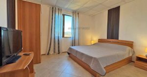 Тристаен апартамент с две спални в комплекс Amadeus 3, Слънчев бряг Тристаен апартамент 77..