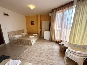 ПРОДАМ Большую студию в центре Солнечного берега  Цена 54 000 €

—3/6 этаж, с лифтом
—С мебелью и техникой
Площадь 44м2 

Болгария
Солнечный берег, Центр

Комплекс:
—Акт 16
—Бытово...