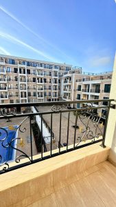 СВЯТОЙ ВЛАС — EMPERIUM 1 | ДВУХКОМНАТНАЯ КВАРТИРА С ВИДОМ НА БАССЕЙН

Двухкомнатная квартира в новом доме 2025 года в комплексе emperium 1, Святой Влас. Удобный формат у моря — для...