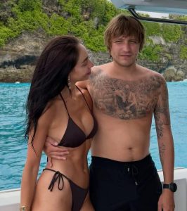 На Бали нашли расчленённое тело украинца. Им оказался мой земляк из Днепра. Ему было всего 28 лет.

Индонезийская полиция подтвердила: останки, найденные на пляже 26 февраля, прина...